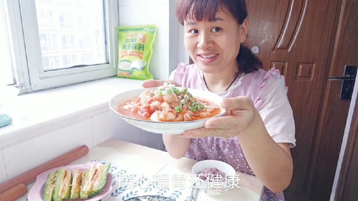 低脂低热量的西红柿金针菇龙利鱼太好吃啦