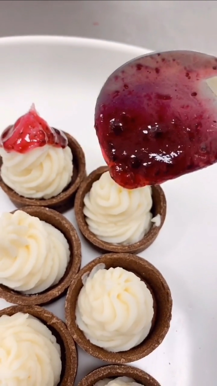 #自制美食#喜一款蓝莓山药塔教程送给大家学会了记得双击加关注