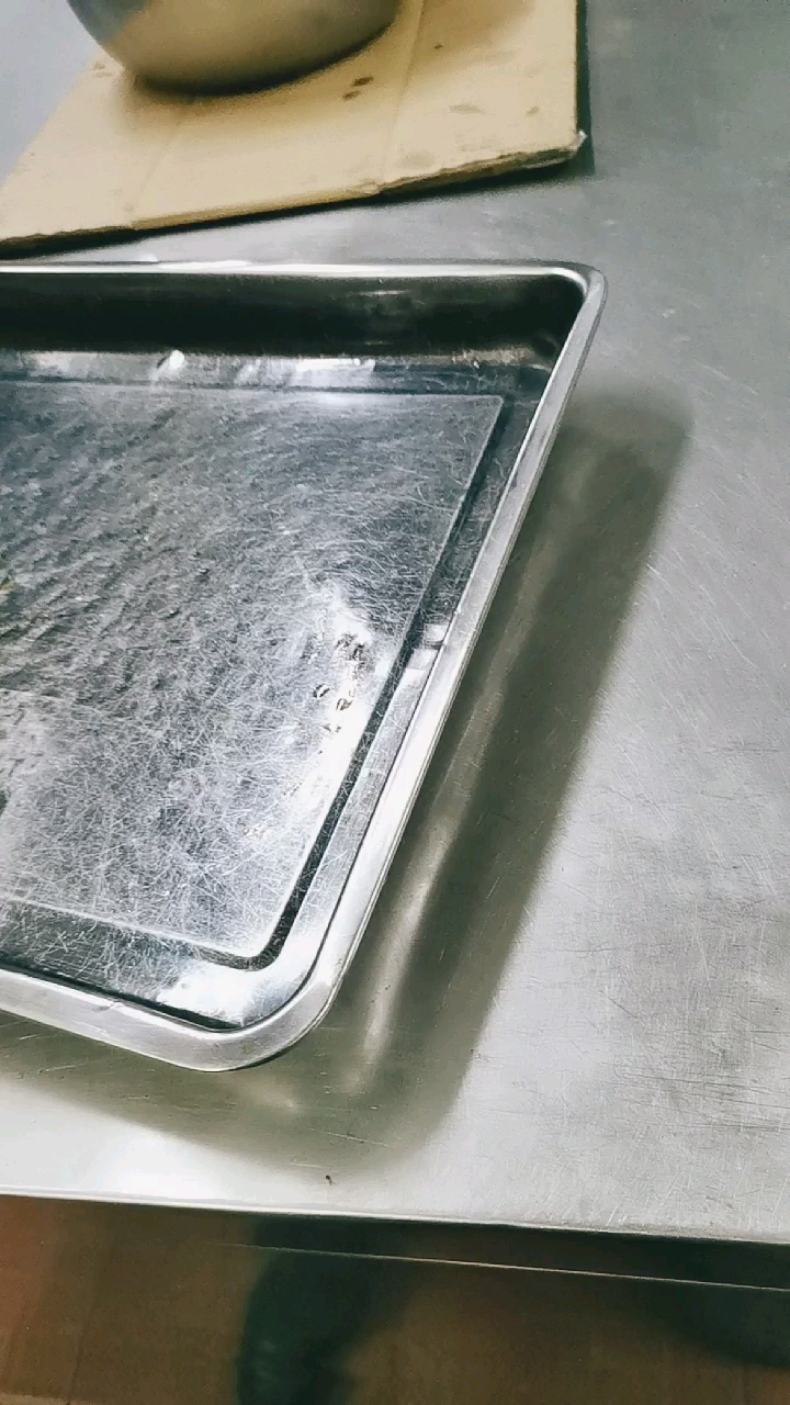 靓靓的卤水鸭下巴和牛肉和鸭脚