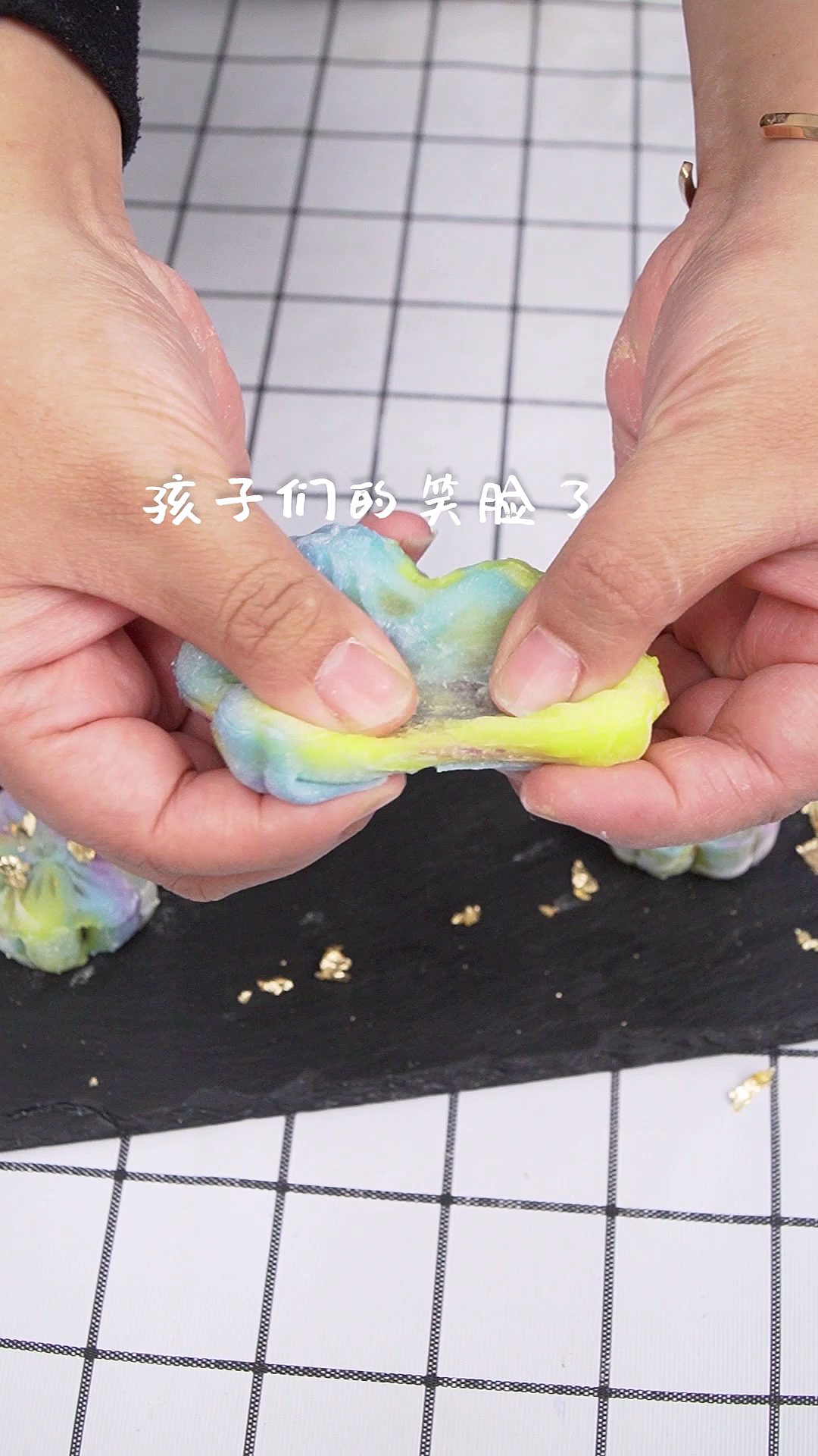 #家乡特色美食#吃不完的月饼原来还能这样做星空冰皮月饼
