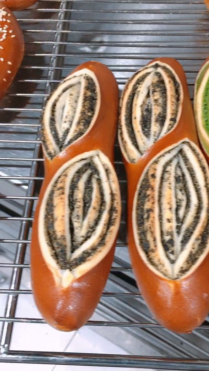 碱水面包