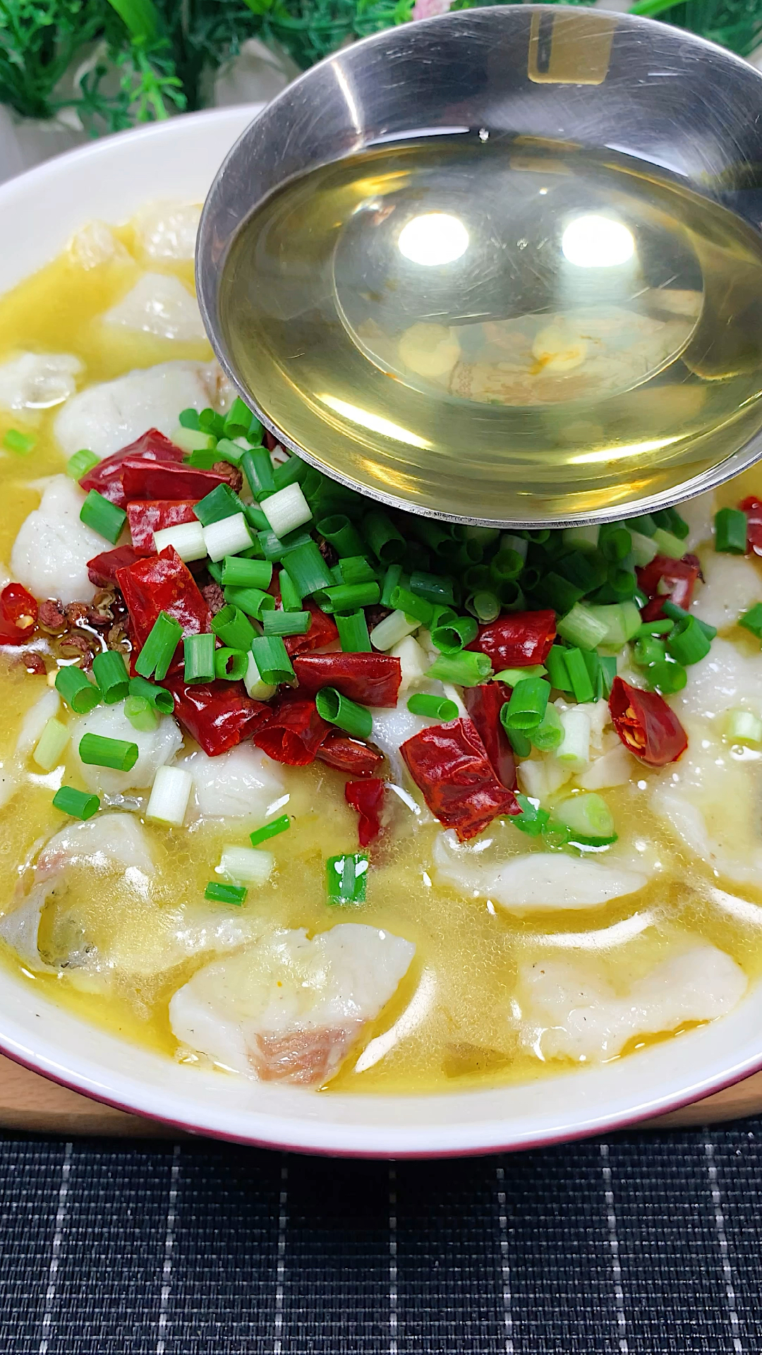 #美食#饭店的酸菜鱼为什么那么好吃呢,今天我就教会大家