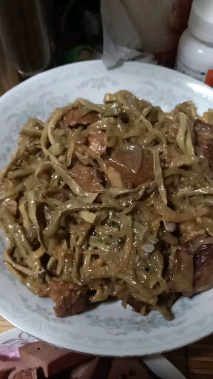 #美食不可负#干豆角丝粉条炖肉,*。(ˊωˋ*)*。