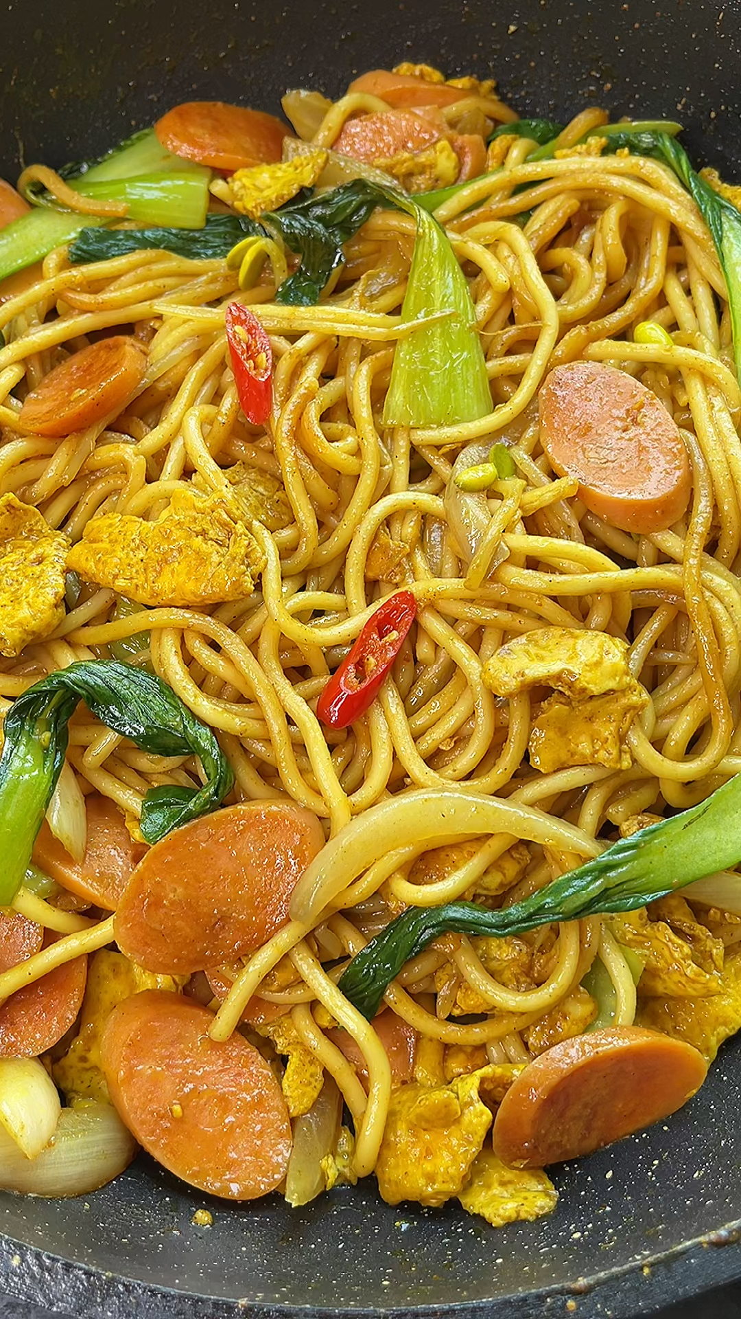 如果孩子不爱吃您做的饭,试试这道咖喱炒面吧