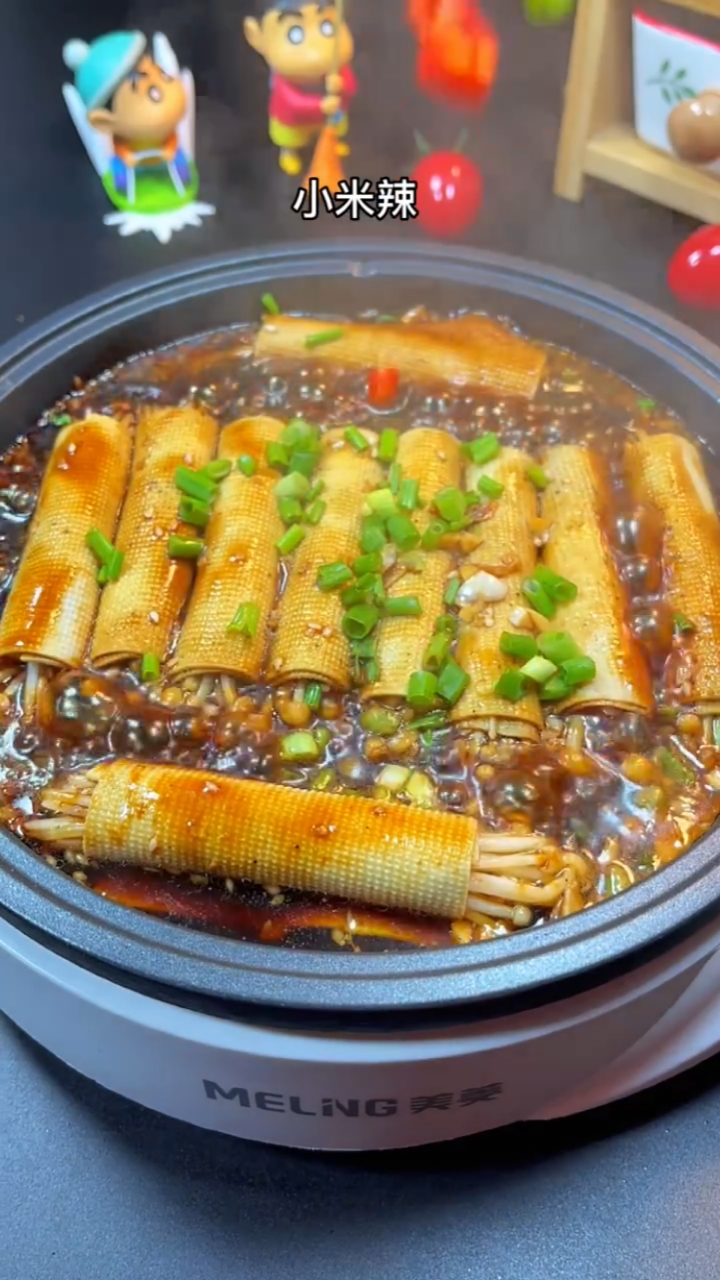 金针菇豆皮卷,做起来特别简单