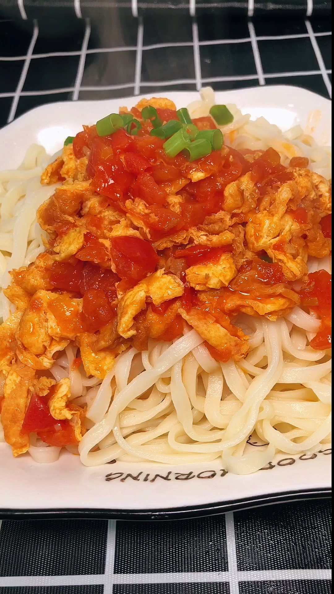 #自制美食#西红柿鸡蛋盖面这样做你看香不香就完了