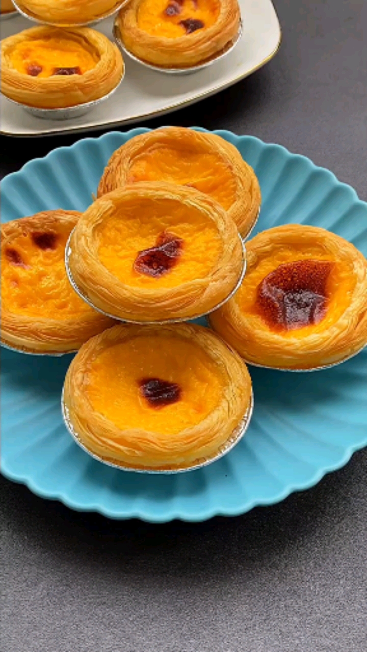 #美食#在家也能烤出比外面买的还好吃的蛋挞