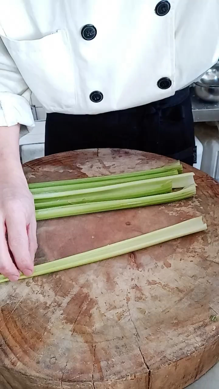 芹菜切法