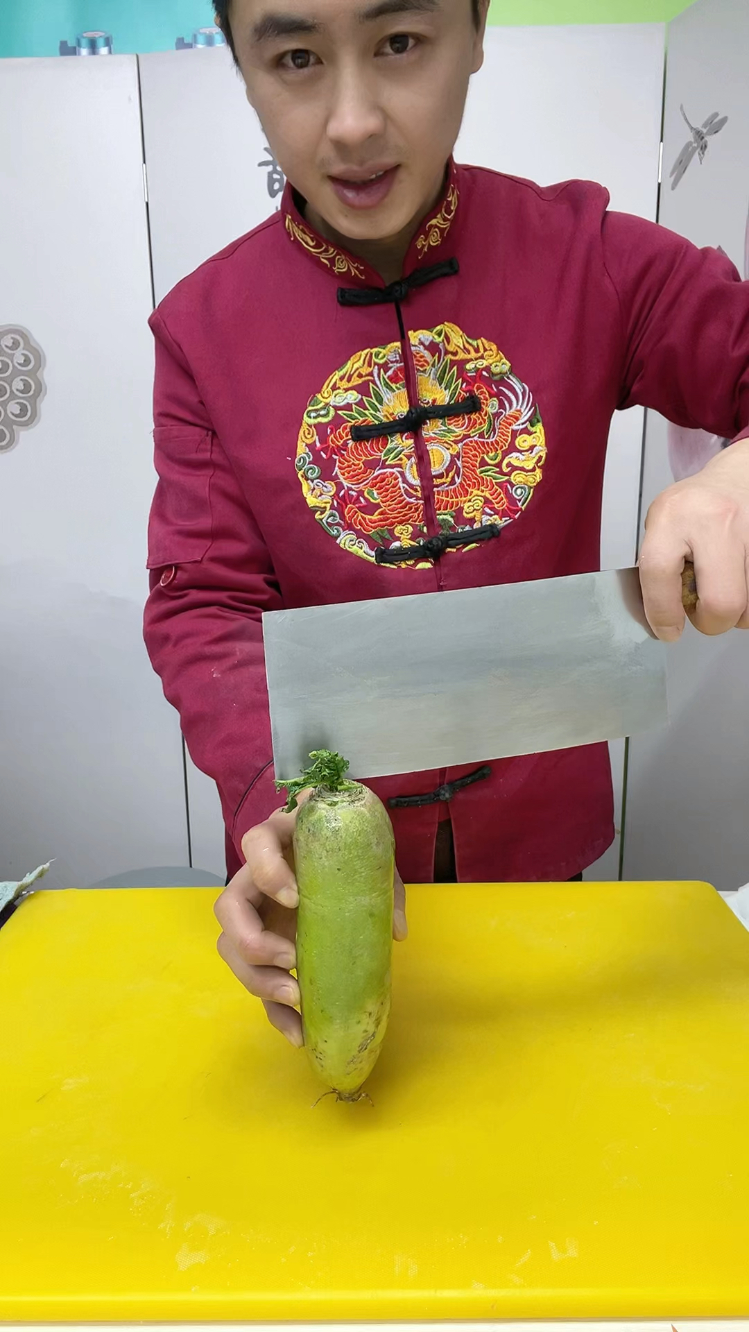 #厨师切菜高手#这才是真正蓑衣刀法……