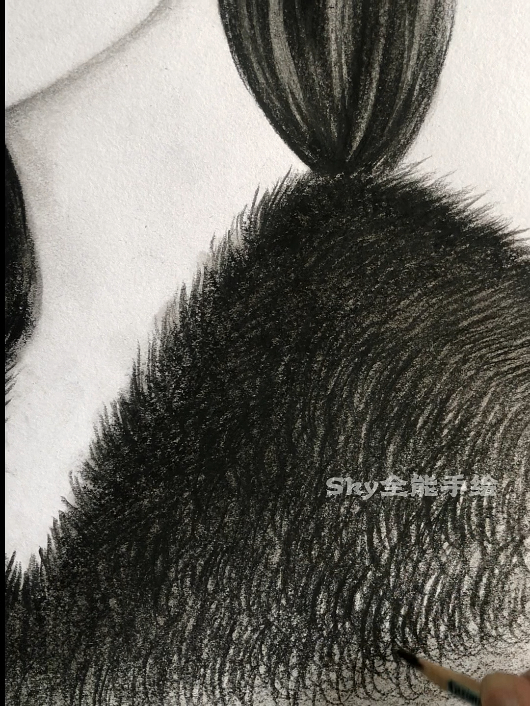 #画画原来如此简单#素描美女过程技巧,您会先从什么位置开始画?