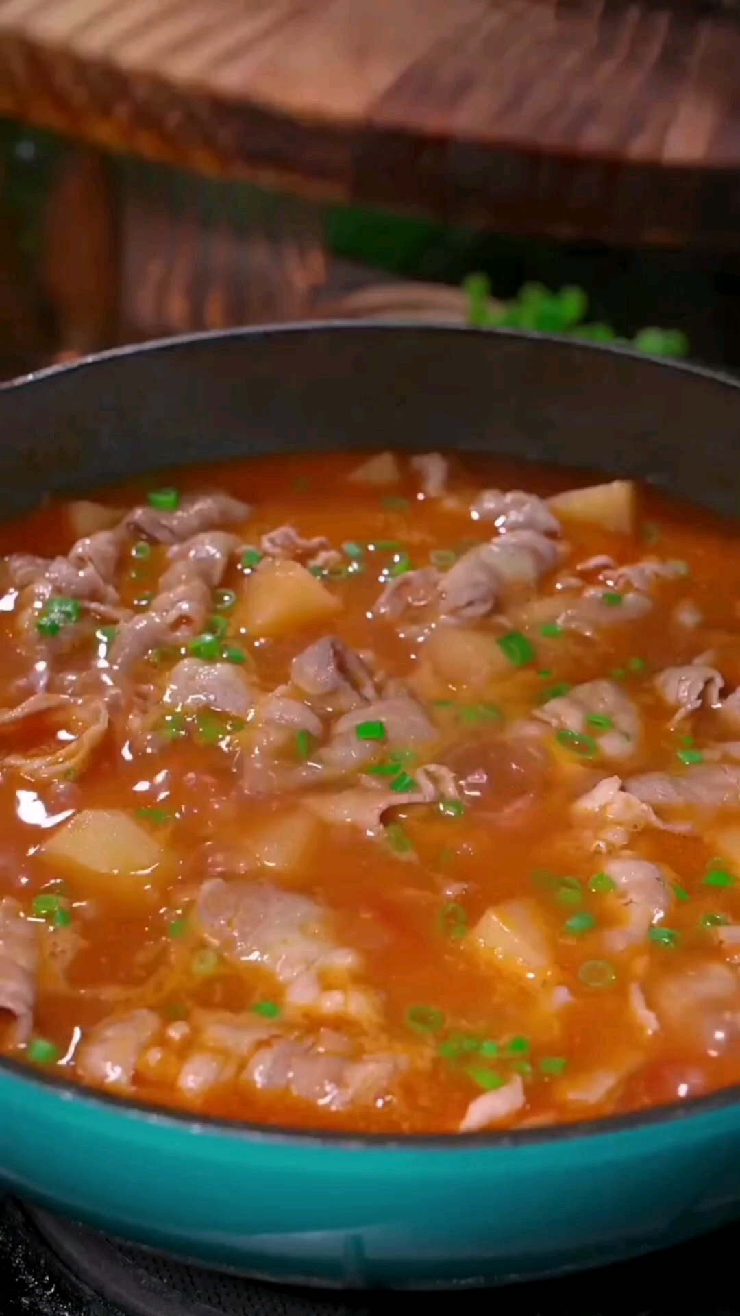 #美食#西红柿肥牛土豆汤,好吃又下饭。