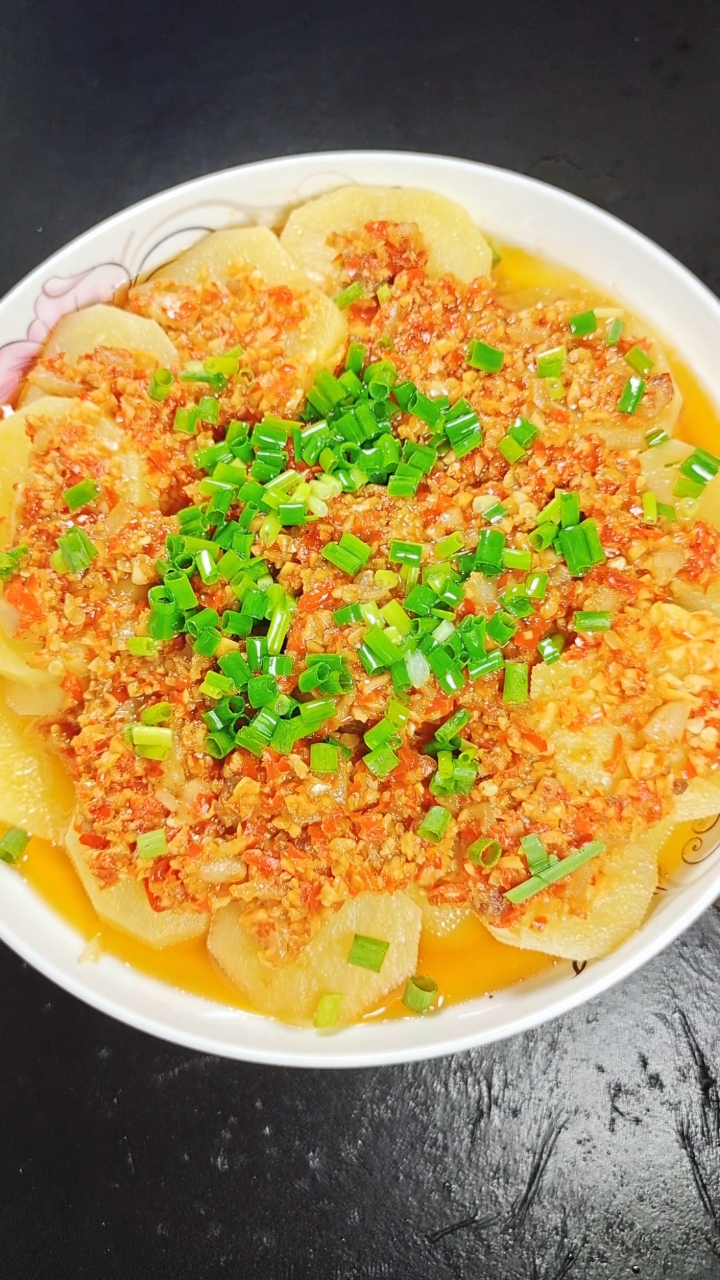 #家常菜#香辣蒸土豆片做法!进来学会