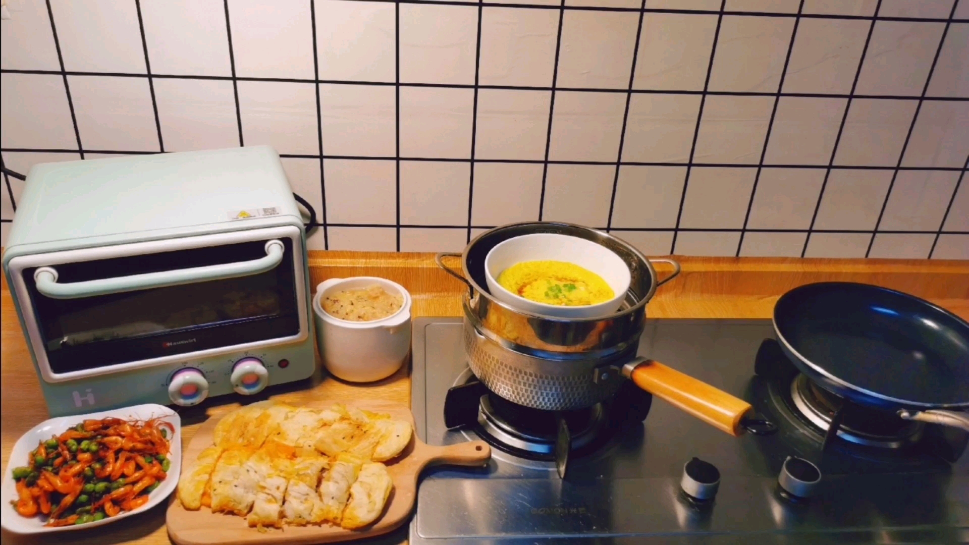 #美食#有颜值有仪式感的早餐,你们喜欢吗?今日:又卷烧饼,鲜藕小米粥