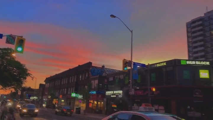 #文案#用笑脸来迎接悲惨的厄运,用百倍的勇气来应付一切的不幸