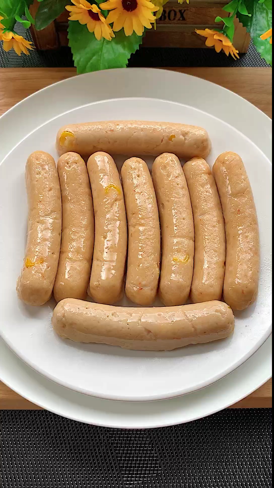 在家也能给孩子做鸡肉肠吃,放心无添加。简单易学,一看就会～