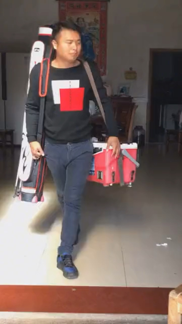 钓鱼的瘾都很大