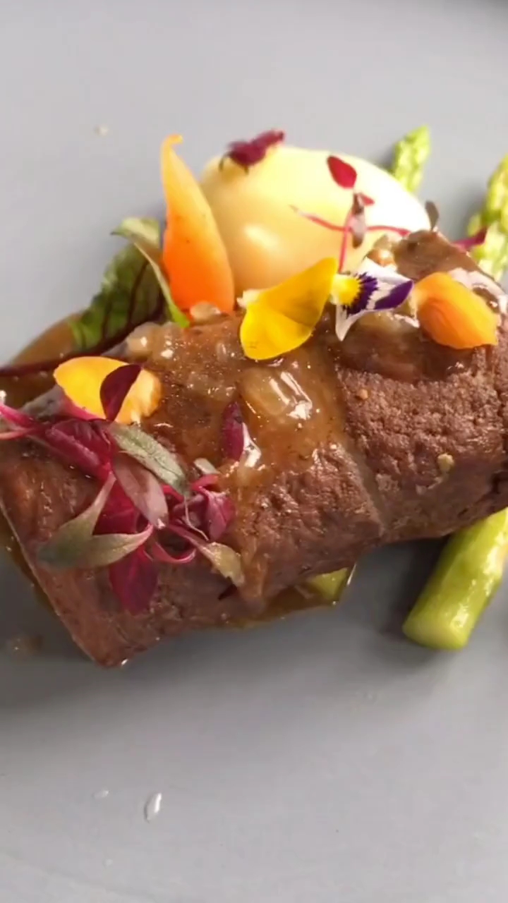 这样的牛肉卷你吃过吗?#西餐#牛肉