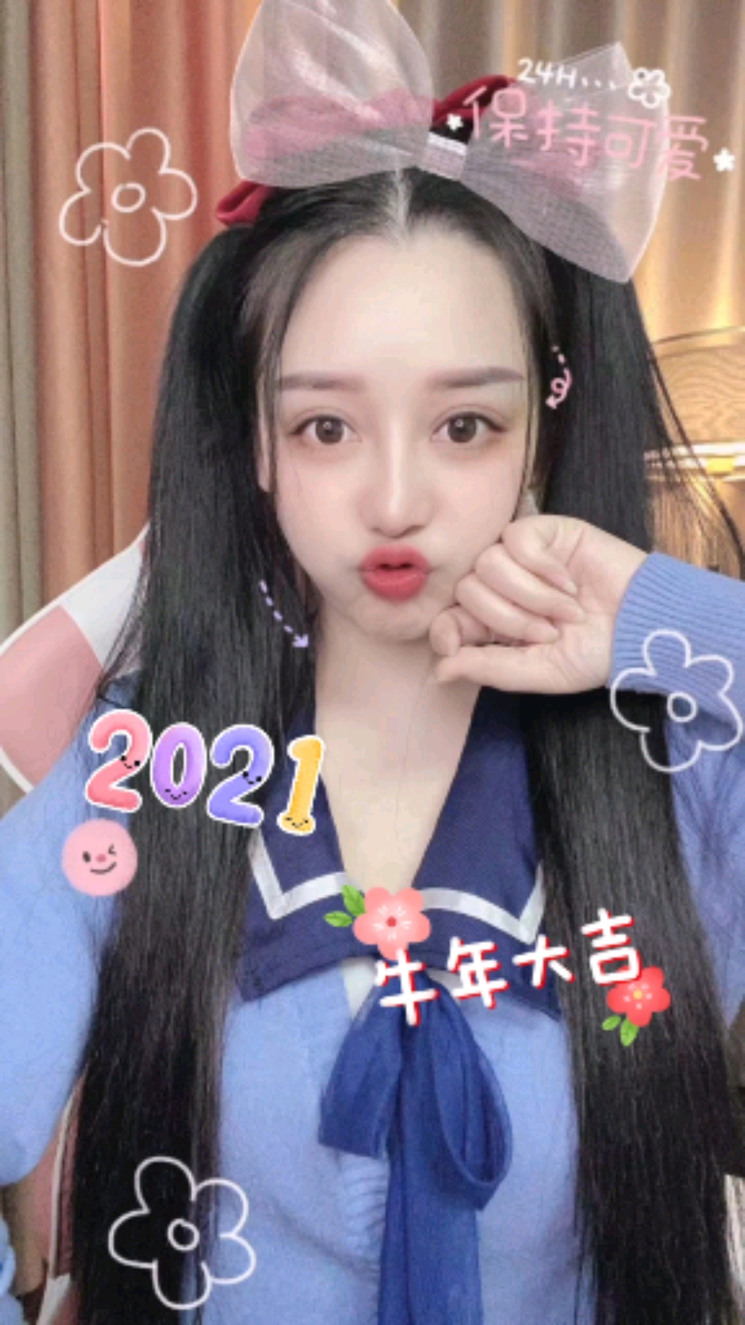 #我要上热门#直播的时候啃鸡腿被血截图了,还说要拿来做头像,淘气鬼。哈哈哈