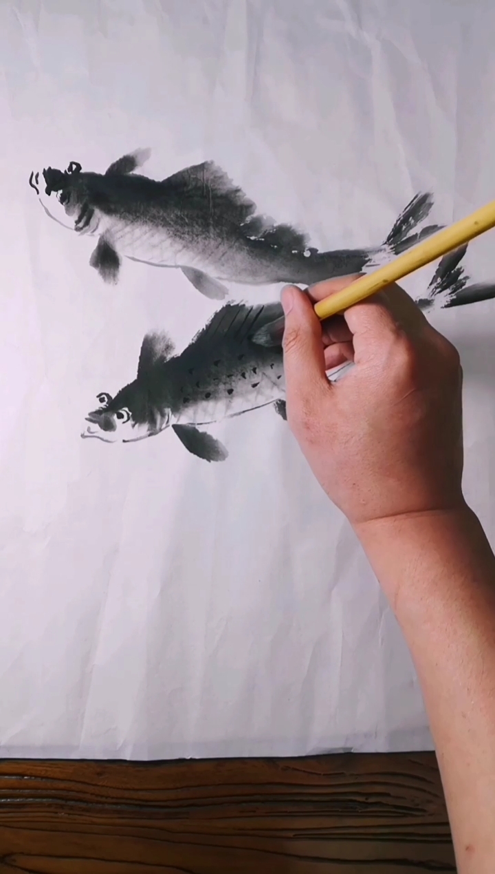 水墨桂鱼的画法