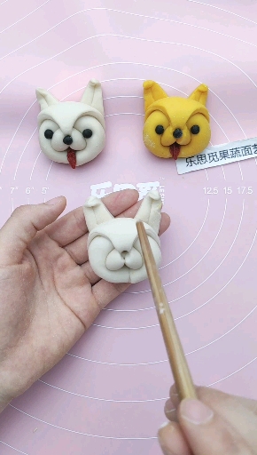#果蔬卡通包#面皮秒变小狗狗馒头,教程详细易学,赶紧动手试试