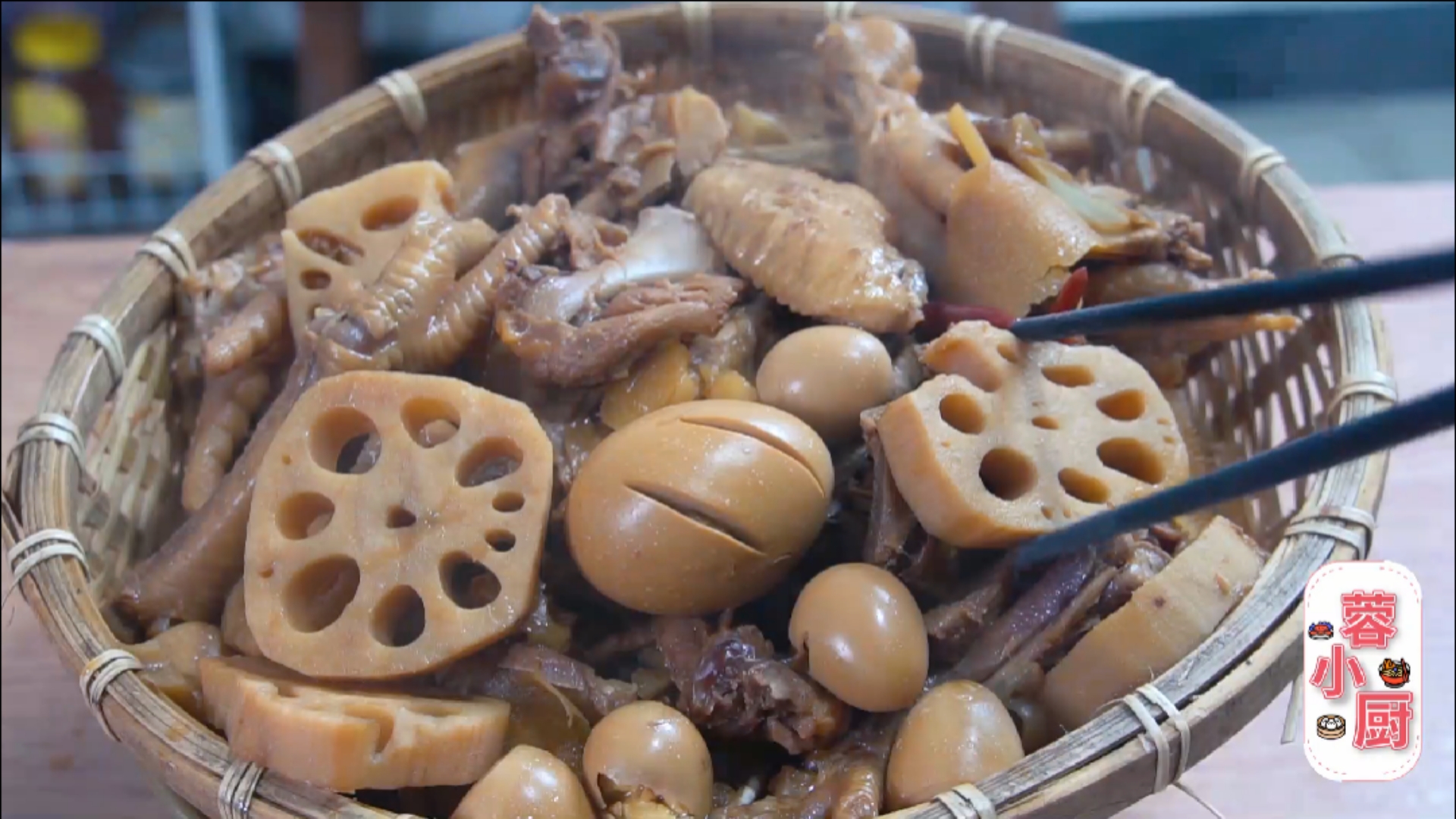 #冬季进补计划#60年家传秘制卤味,做了满满一大盆,香辣入味超好吃