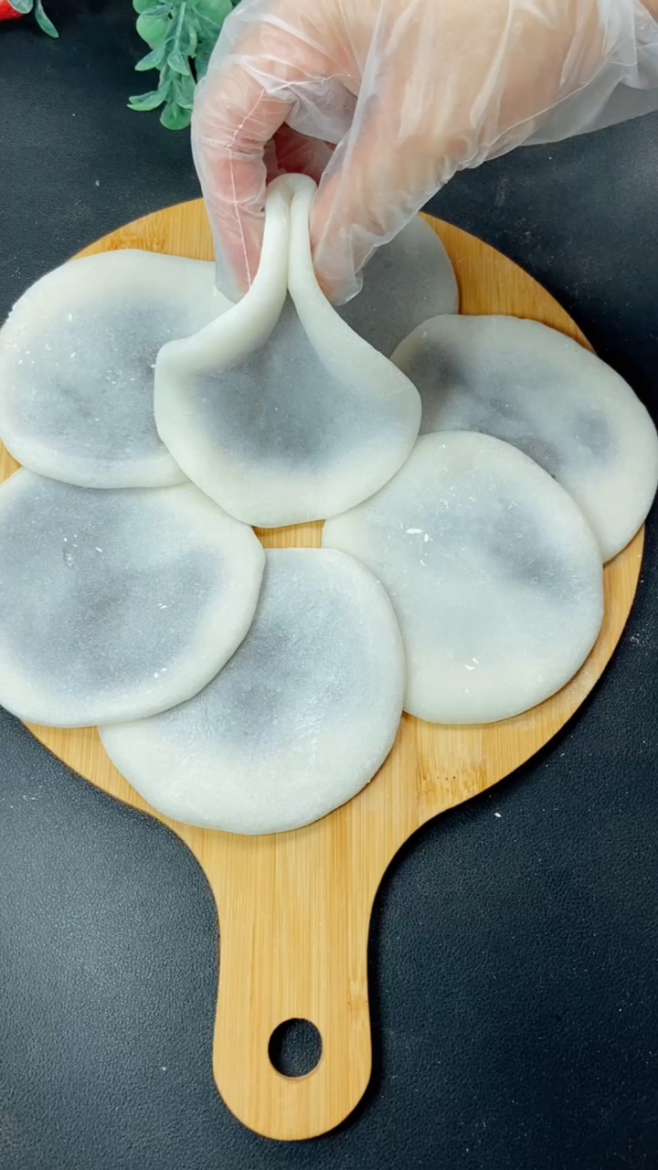 #春日小视频有奖征集活动#自制糯米凉糕~比买的好吃多了