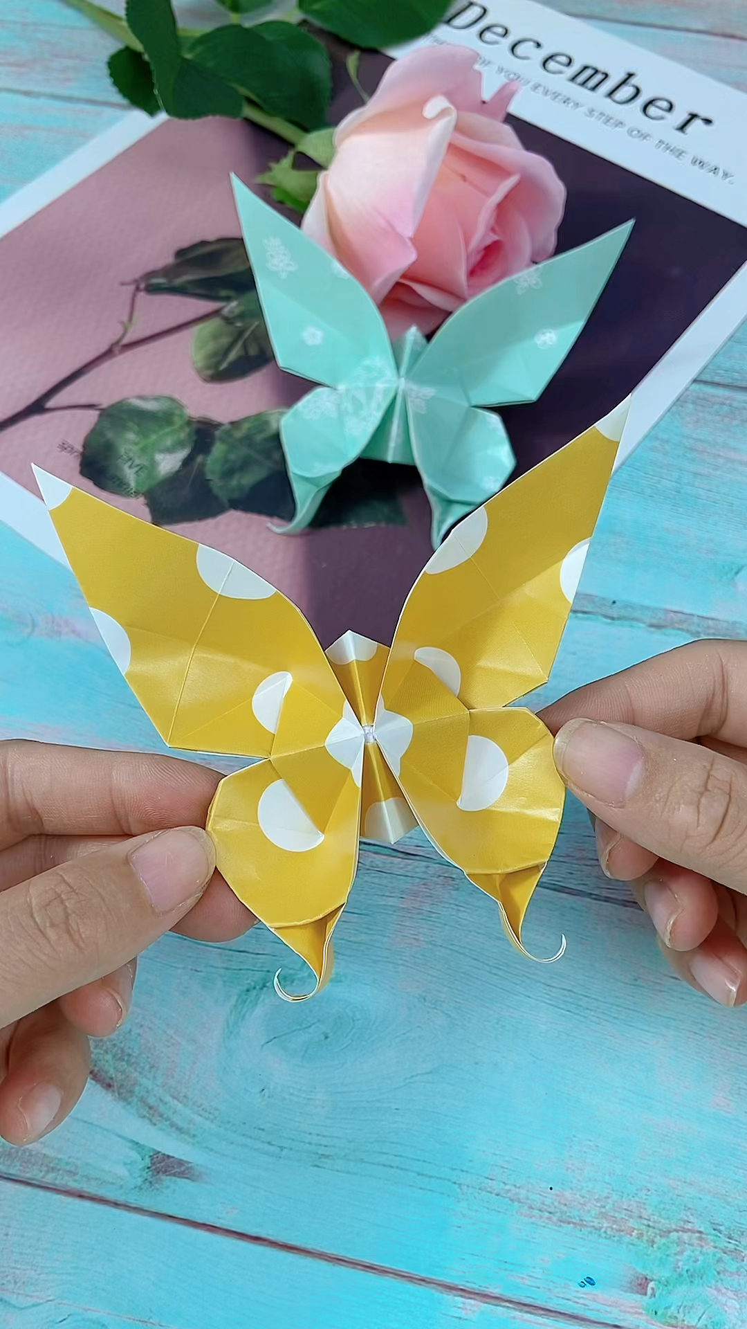 #手工制作#一张折的好看的立体小蝴蝶,太好看了,贴在墙上当装饰,美美哒!快来试试吧