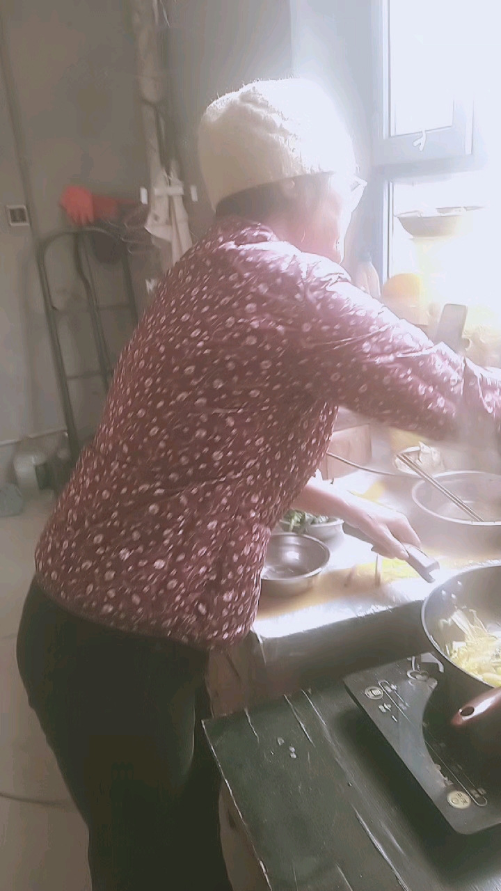 清炒娃娃菜!