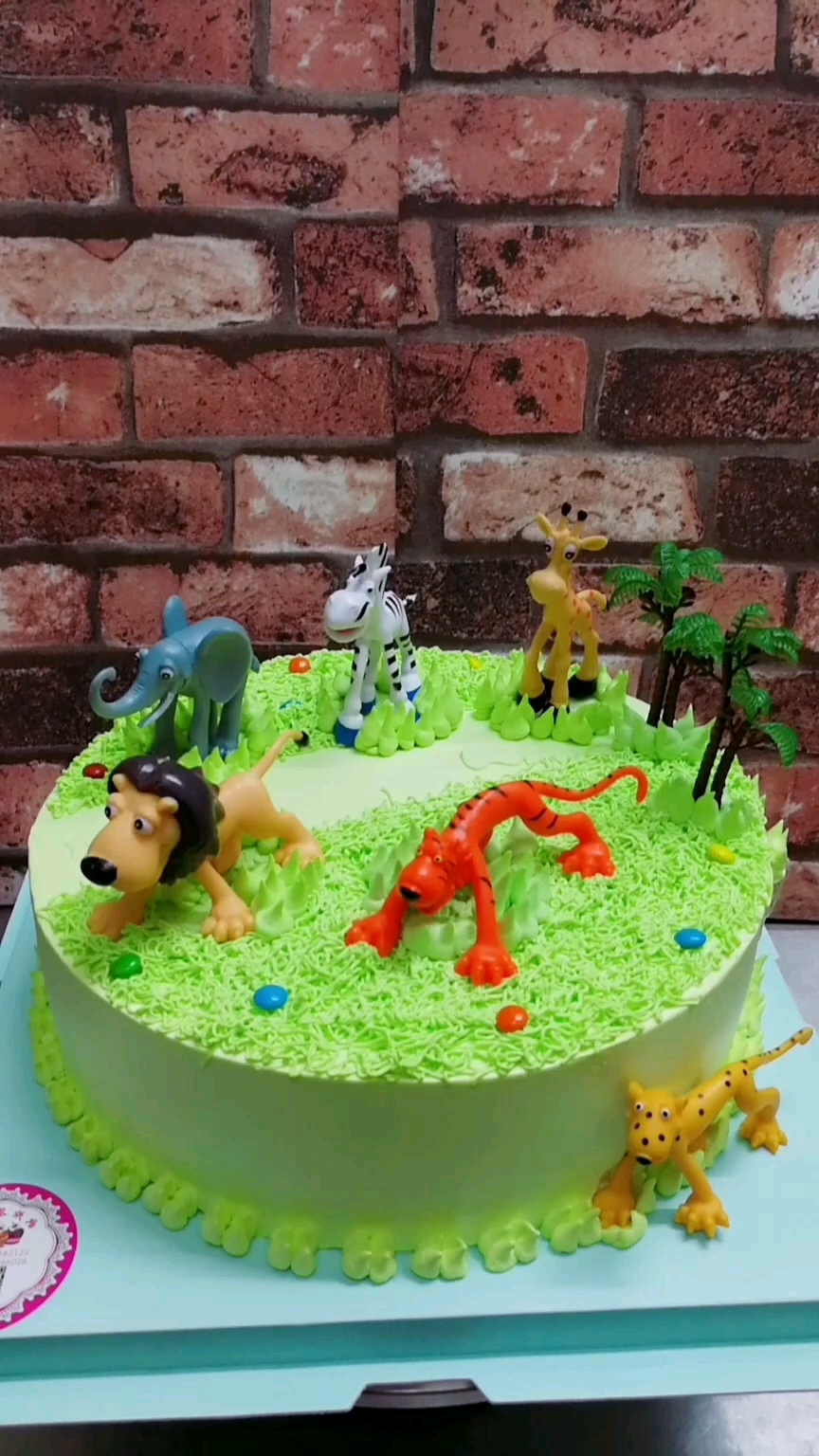 动物世界蛋糕