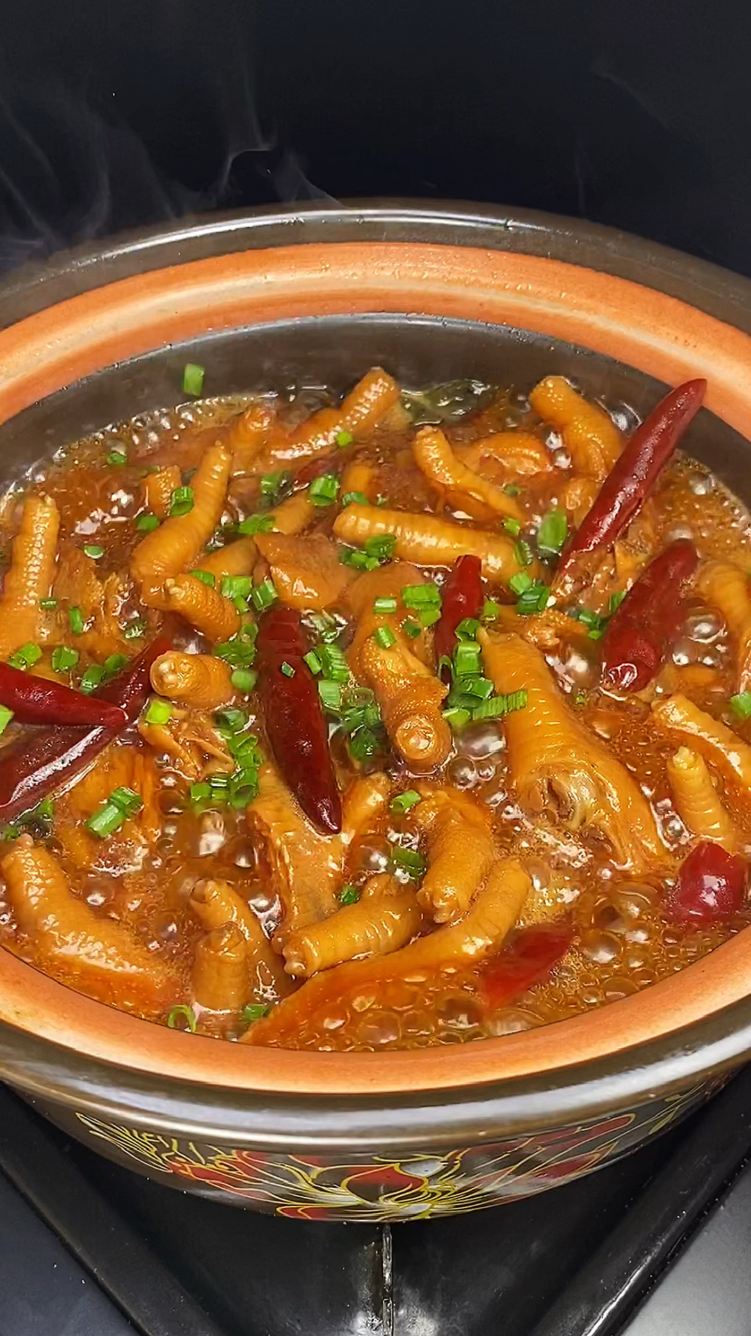 #美食#砂锅红烧鸡爪比泡的好吃多了