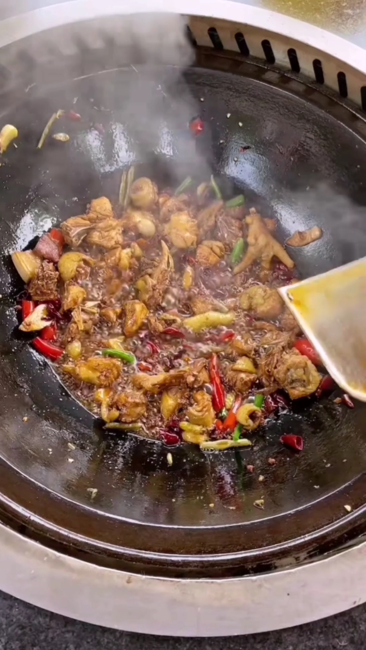 #家乡特色美食#成都柴火鸡灶成都柴火鸡灶台柴火鸡土灶台
