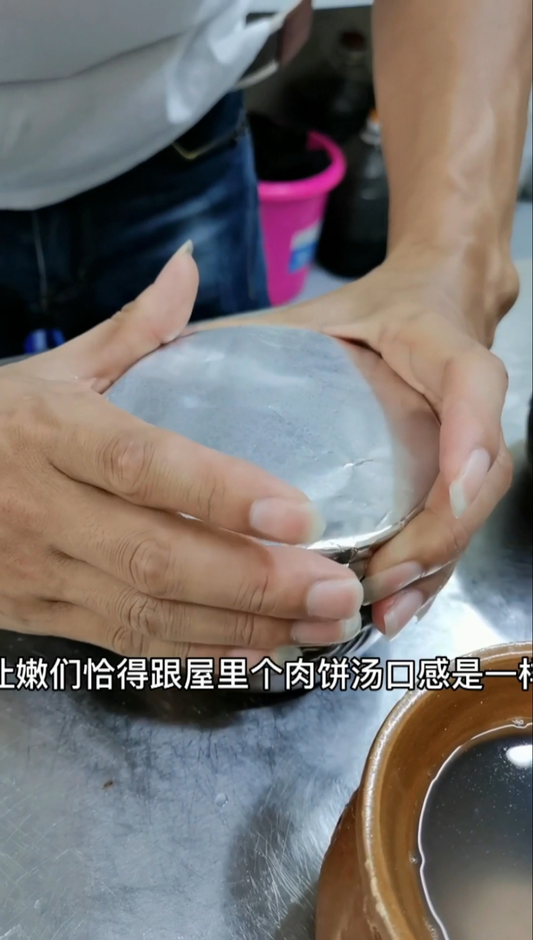 #美食看中国#江西的名吃是瓦罐煨汤,想学的朋友注意咯