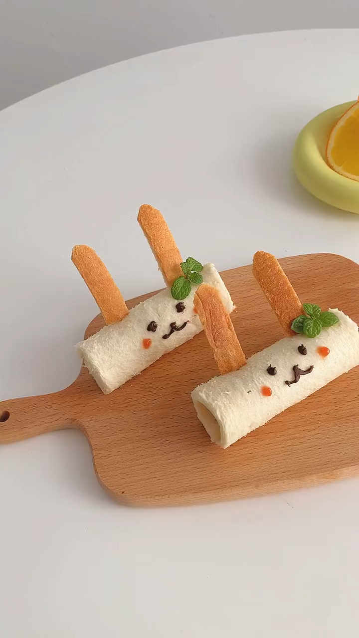 #破壳计划#卡通面包