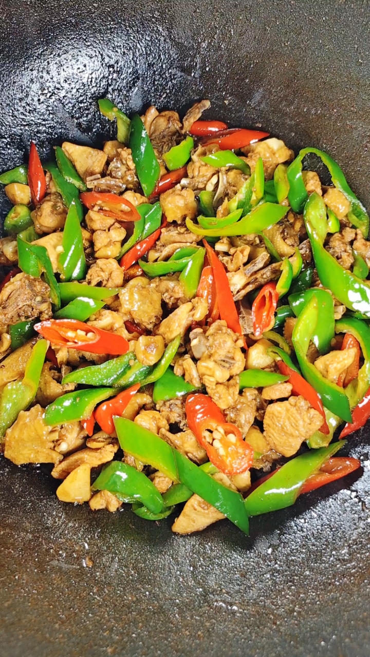 #美食分享#青椒炒鸡肉做法!进来学会