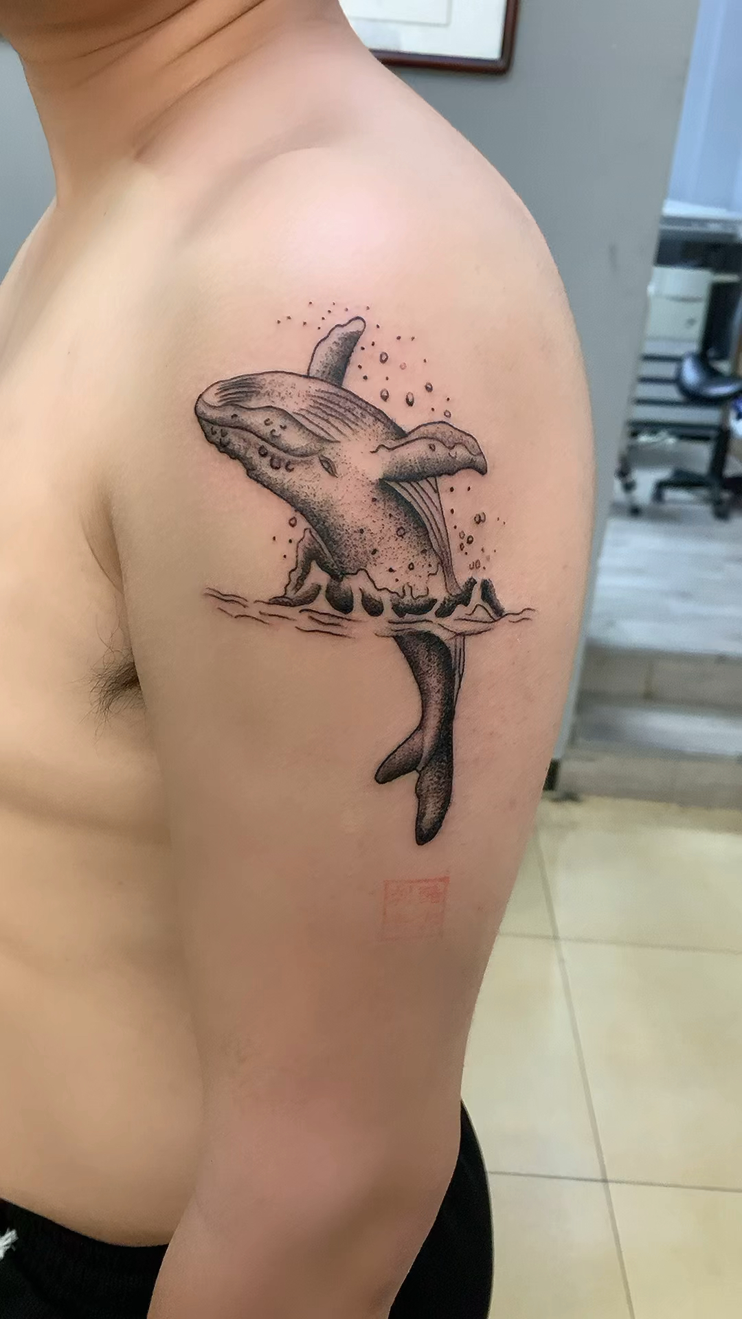 鲸鱼纹身#大臂纹身#吴江纹身#吴江酷客纹身