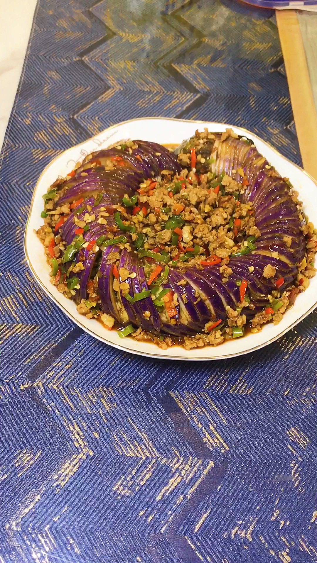 #家常菜#新年系列菜谱来了属你最红红的发紫之盘龙茄子不仅好看而且好吃