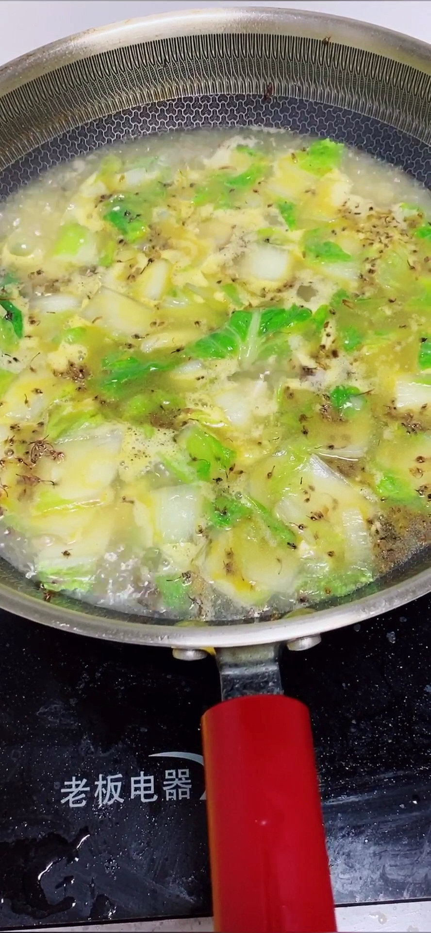 小白菜豆腐汤,你喜欢吃吗……