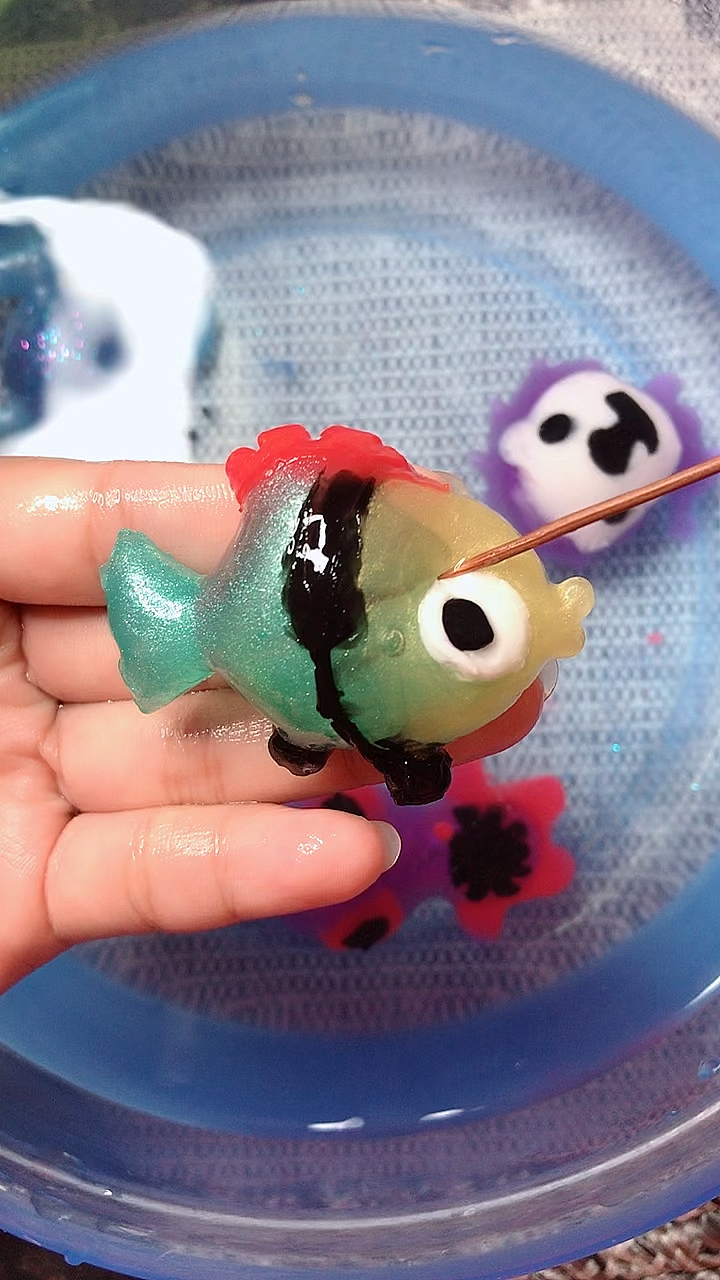 #我要上热门#嘟嘟嘴鱼,扎破解压