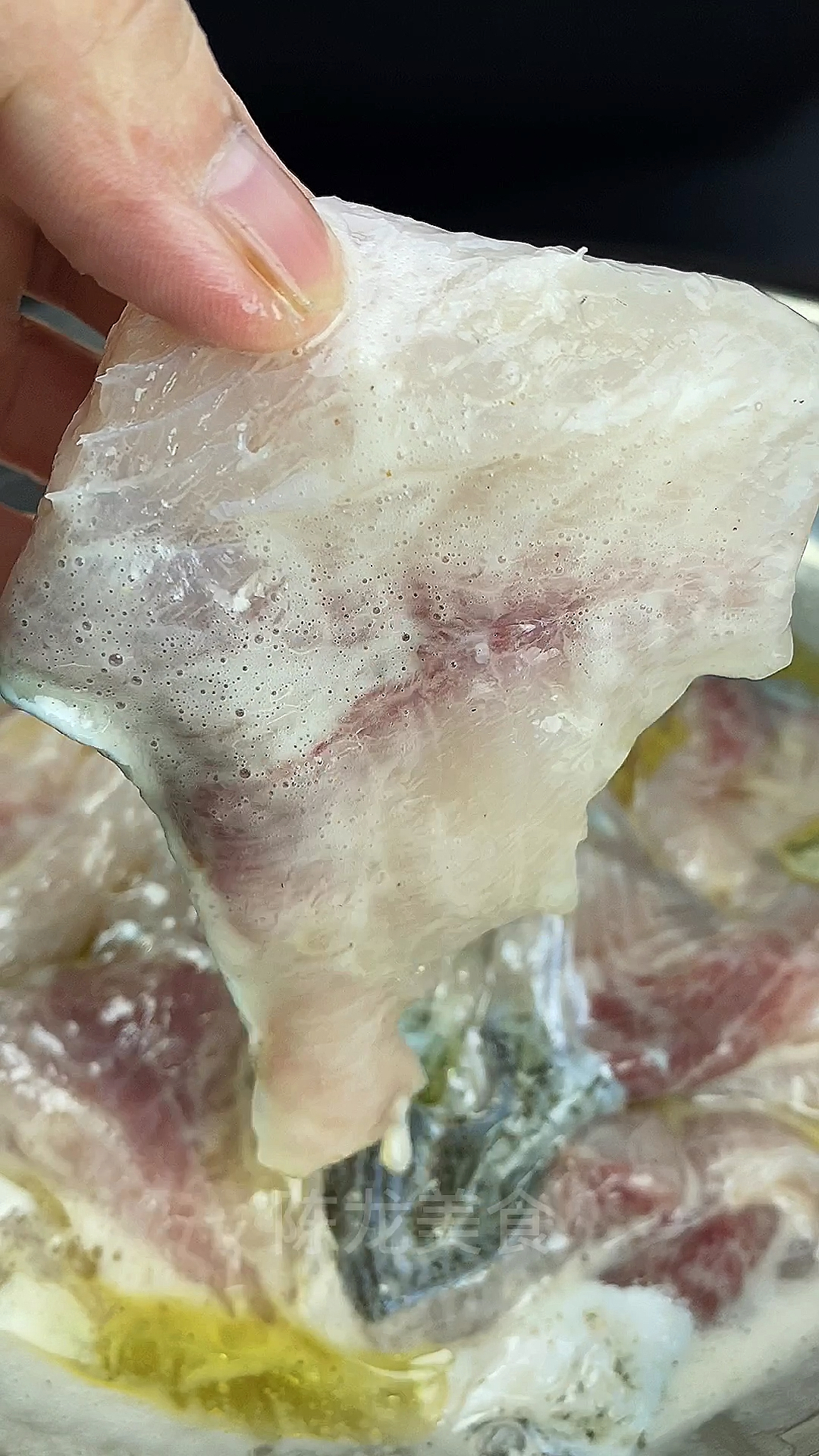 #美食#为什么你做的鱼片又老又柴又不上浆,饭店的鱼片为什么那么嫩?其实原因很简单