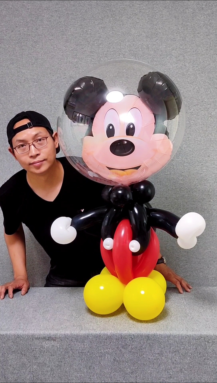 #气球也疯狂#简单几个气球做个米奇造型,像不像?