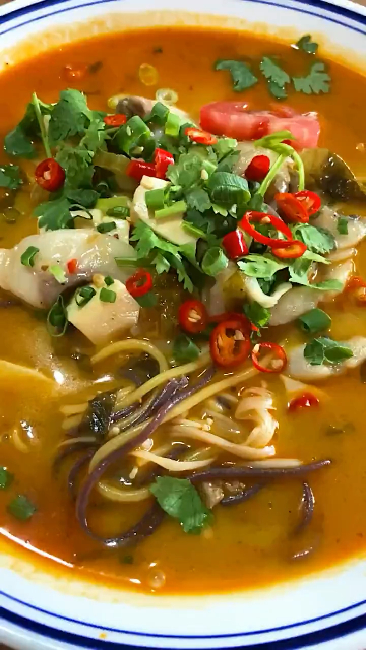 #美食看中国#特色五谷鱼粉,有原味,麻辣,番茄,金汤四种口味,配方配料全部教授!