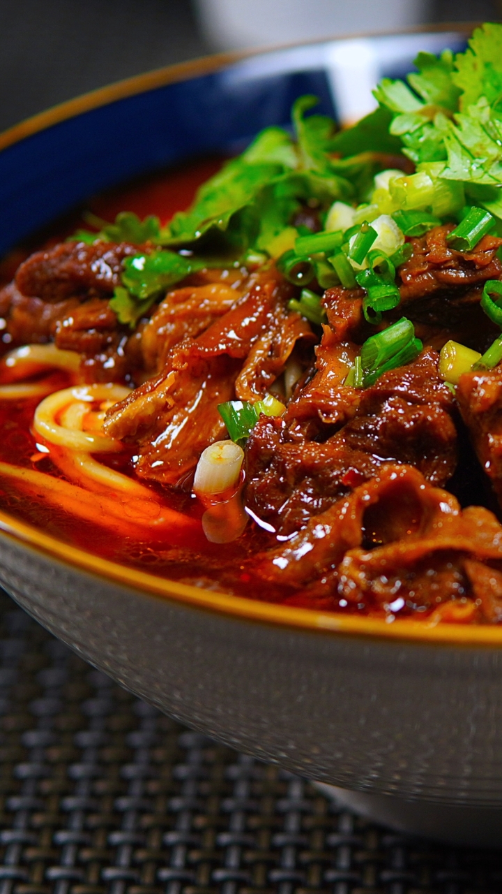 #自制美食#家庭版香辣牛肉面