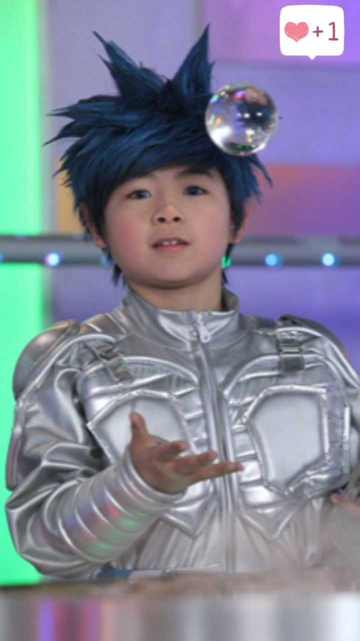 #明星回忆#《星际精灵蓝多多》里的“蓝多多”今年19岁太帅了