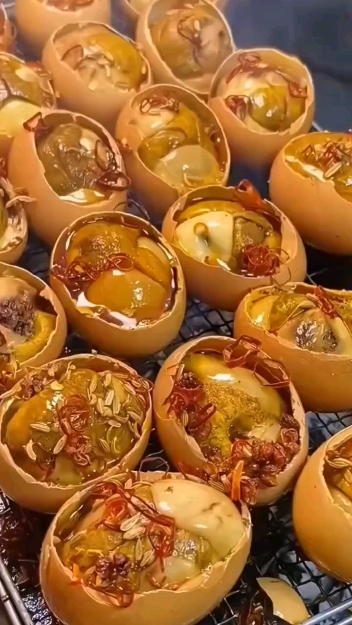 #美食看中国#广东人爱吃的鸡仔蛋。你敢吃吗?!