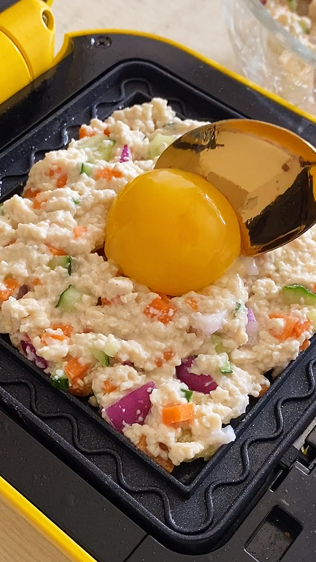 昨天肉吃多了,今天做个不长肉的豆腐煎饼,还可以补充蛋白质,减肥想吃多少吃多少。