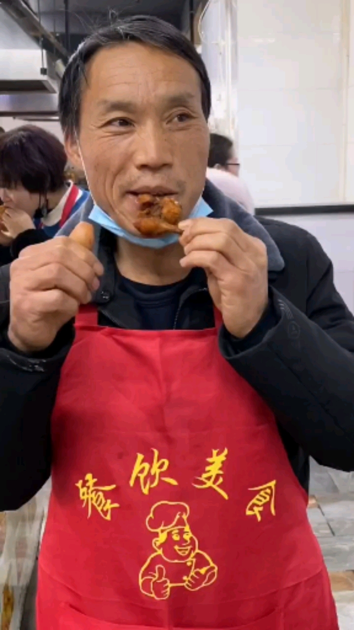 鸡锁骨摆摊#火爆小吃