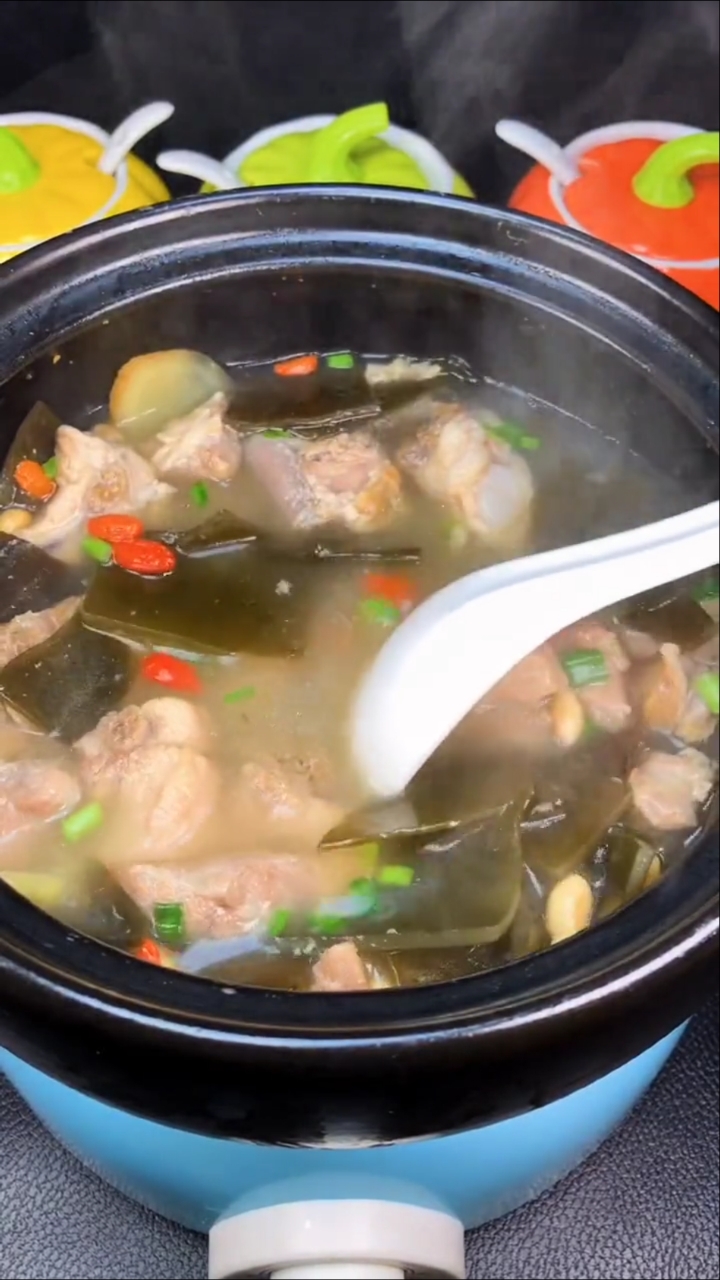 #迷惑行为大赏#还带黄豆炖排骨