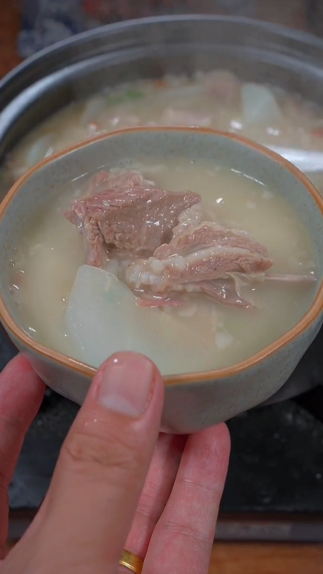 #美食#这样炖的鱼羊鲜,汤鲜味浓,实在是太好喝了