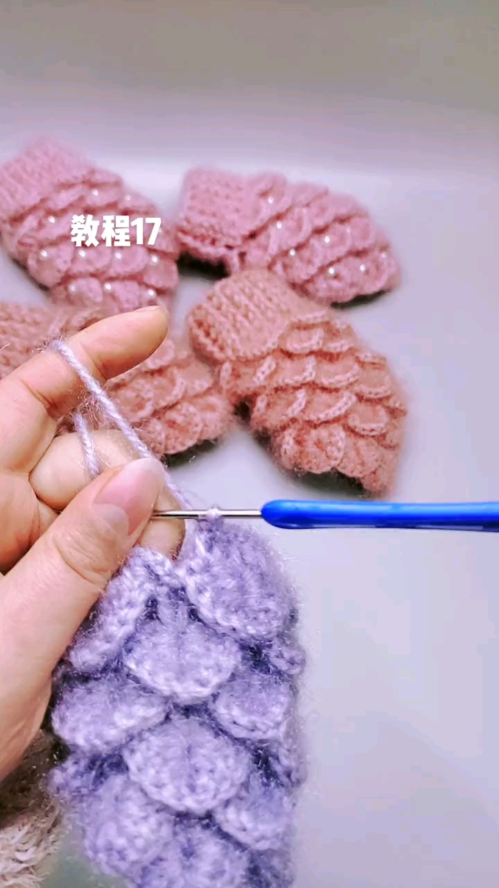#全民最牛手艺人#鱼鳞花手套教程17