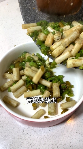 每天都是简单重复的一日三餐,孩子大了上幼儿园了,白天多出空暇时间,做些有意义的事
